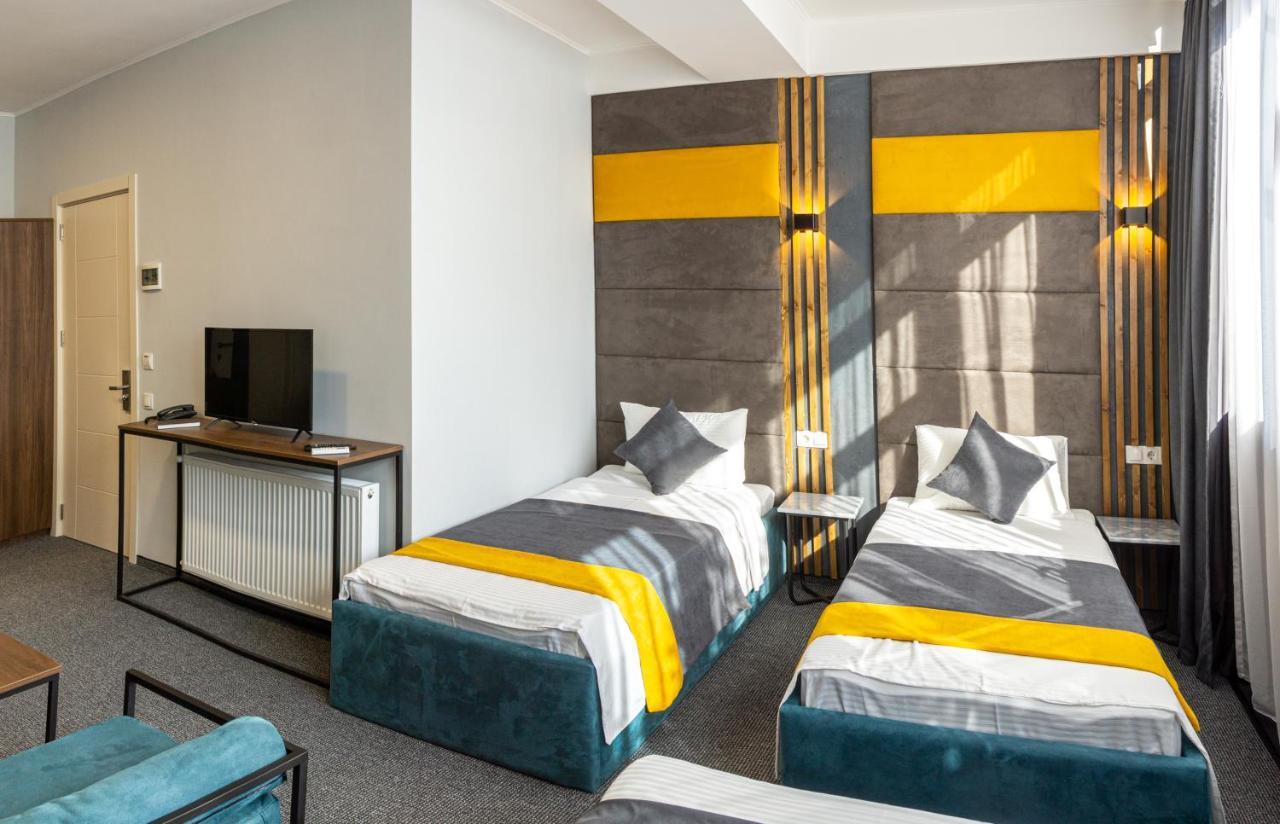 Bg Palace Hotel Tbilisi Luaran gambar