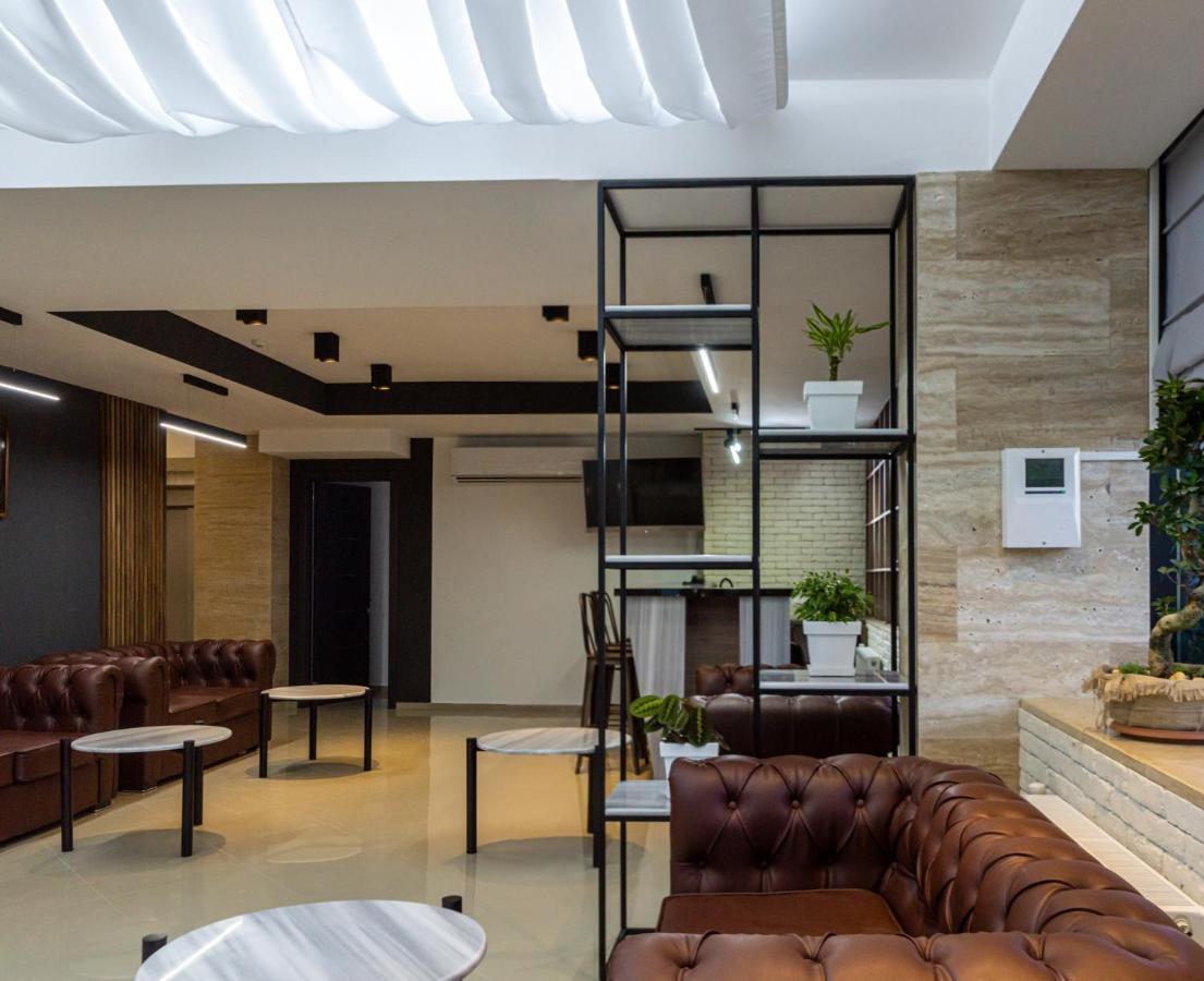 Bg Palace Hotel Tbilisi Luaran gambar