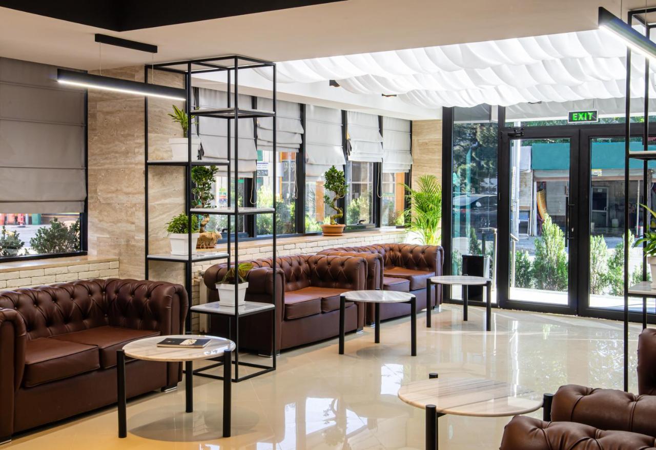 Bg Palace Hotel Tbilisi Luaran gambar