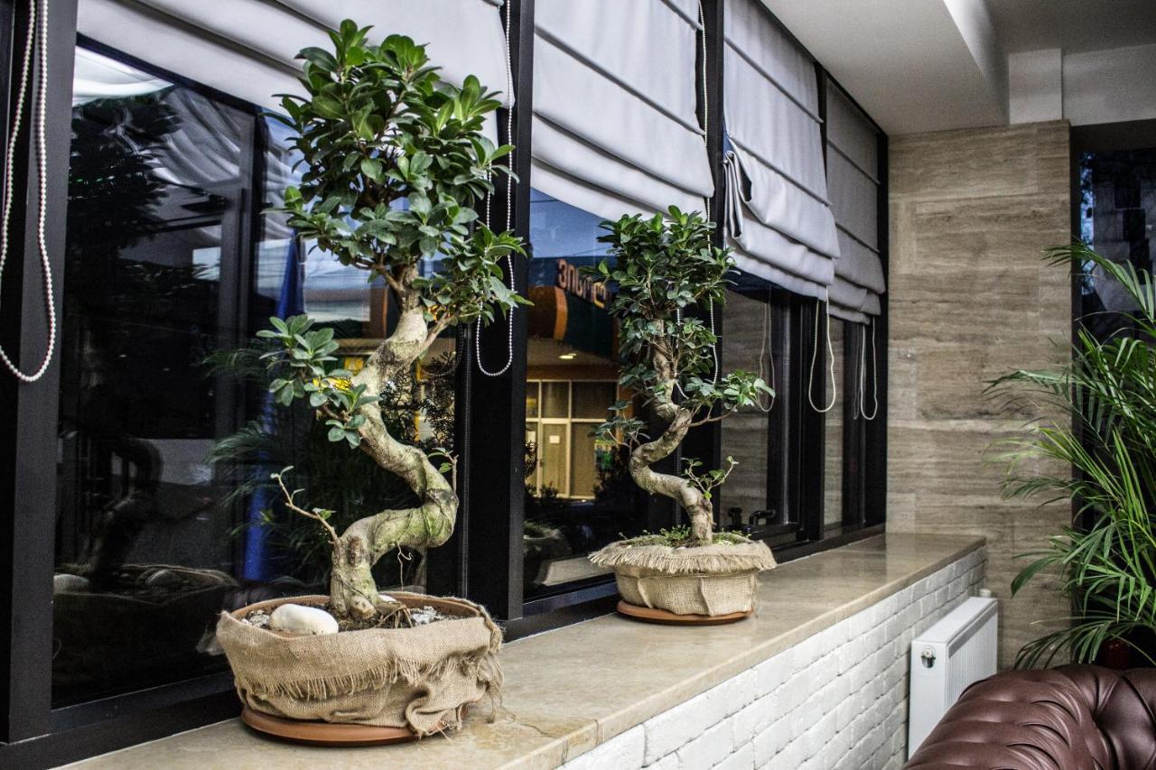 Bg Palace Hotel Tbilisi Luaran gambar